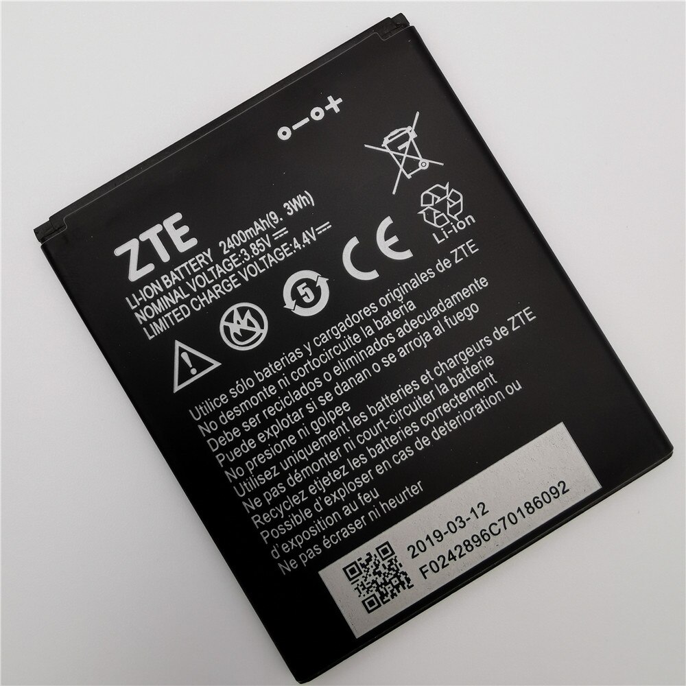 Years 100% Original 2400mAh Li3824T44P4h716043 Battery For ZTE Blade A520 A521 BA520 Mobile Phone Battery