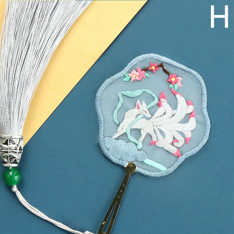 DIY Embroidered Bookmark Material Package Embroidery Starter Kit With Flowers Plant Pattern Color Threads Handmade Bookmark Kit: H