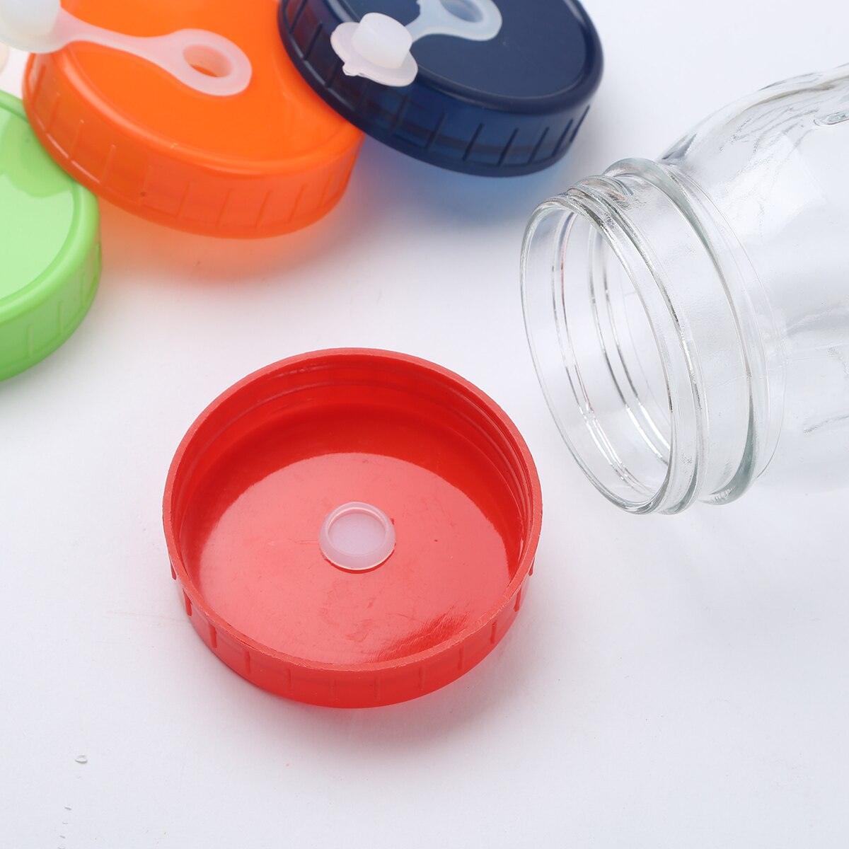 70mm/86mm Plastic Mason Jar Lids with Straw Hole Replacement Caps Lids for Mason Jars Canning Drinking and Food Storage