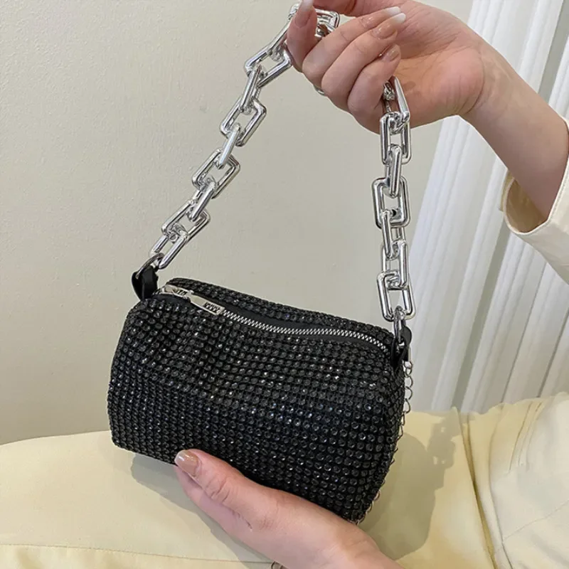 Allover-Beuteltasche mit Strasssteinen, Balltasche mit Glitzerkette, Mini-Umhängetasche für Damen (6,3 x 3,54) Zoll).