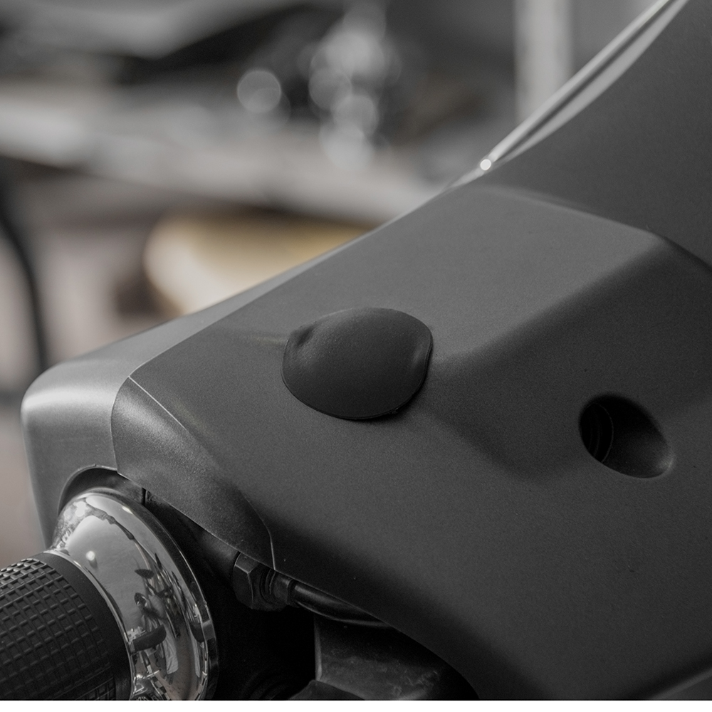 Bouchon de trou de rétroviseur en caoutchouc, accessoires de Scooter, capuchon de rétroviseur de moto pour GTS 300 GTV 300 GTS300