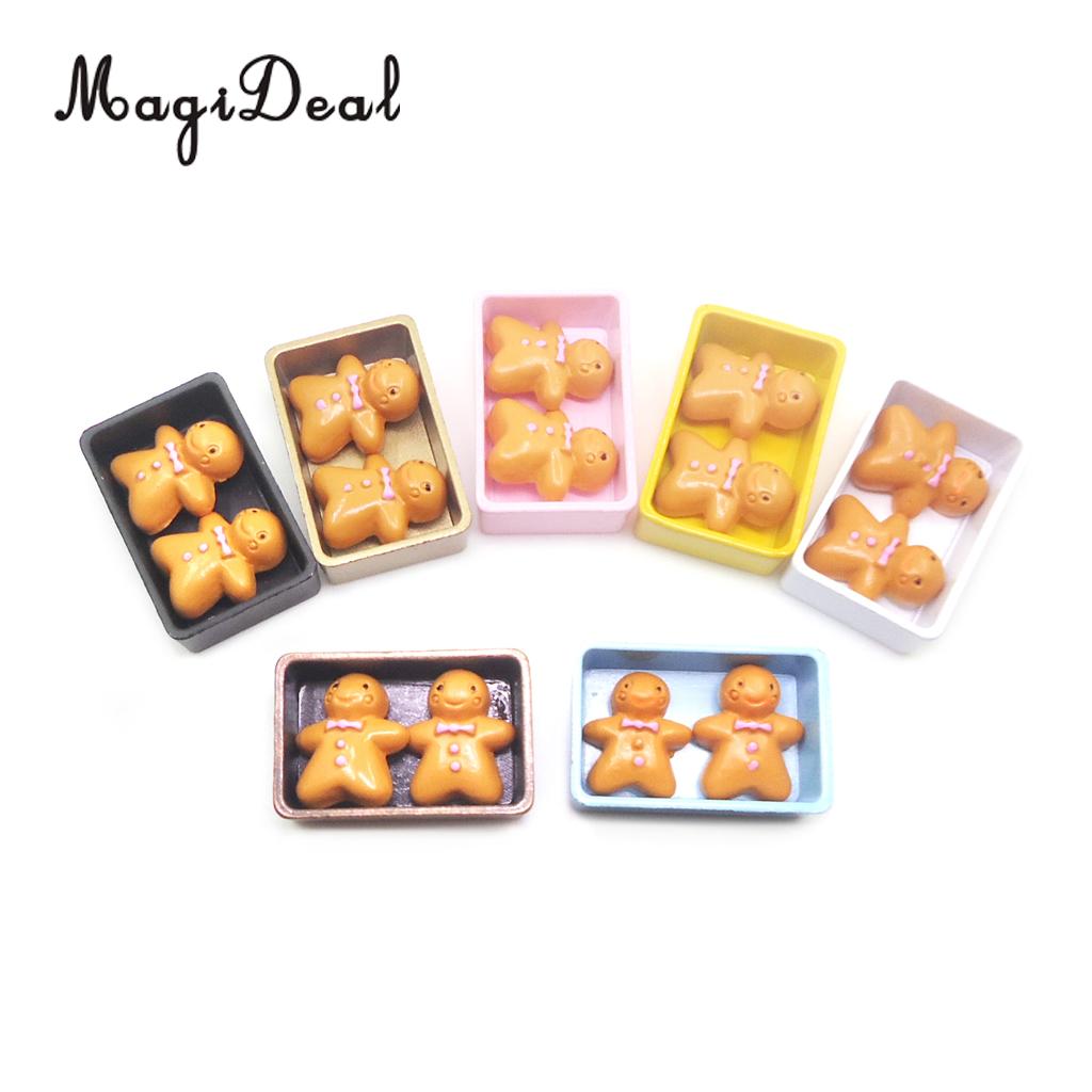 MagiDeal Lovely 1:12 Dollhouse Miniatures Kitchen Accessories Biscuit Box with 2 Pieces Cookies