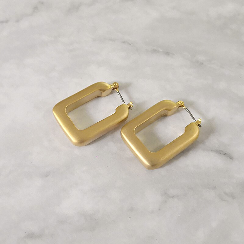 Peri&#39;sBox Matte Gold Rechthoekige Hoepel Oorbellen voor Lady Chunky Hollow Geometrische Oorbellen Sieraden Moderne Dikke Hoops