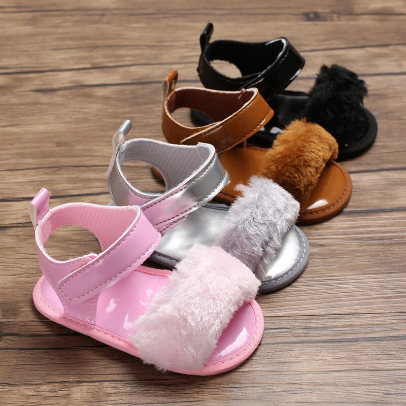 Babyschoenen sandalen voor babymeisjes zachte antislipzool prinses roze korte pluche zomer eerste loopstoel baby peuter wieg schoenen