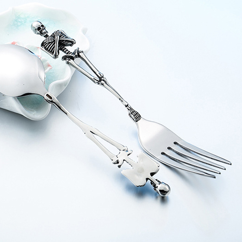 Titanium Steel Skeleton Skull Fork Spoon Tableware Vintage Dinner Table Flatware Cutlery Set Metal Crafts Halloween Party