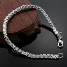 Zilver kleur 4MM doos creatieve vrouwen mannen leuke mooie armbanden mode-sieraden kerstcadeaus H172