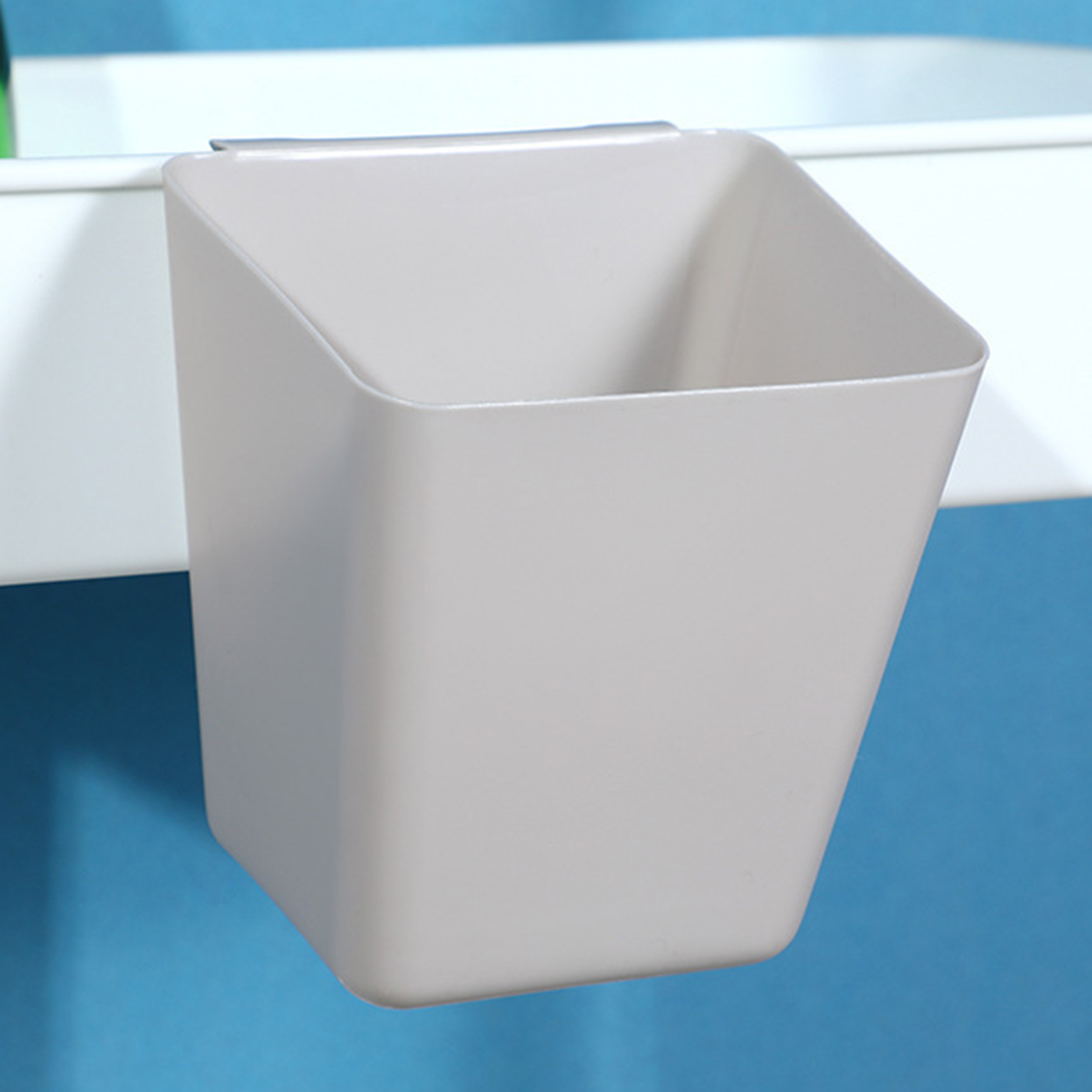 Grote Kip Voedertrog, Omheining Voor Kipvoeding, Hoge Capaciteit Kippenvoer En Waterautomaten Voor Outdoor Gebruik 2 Stuks Zwart