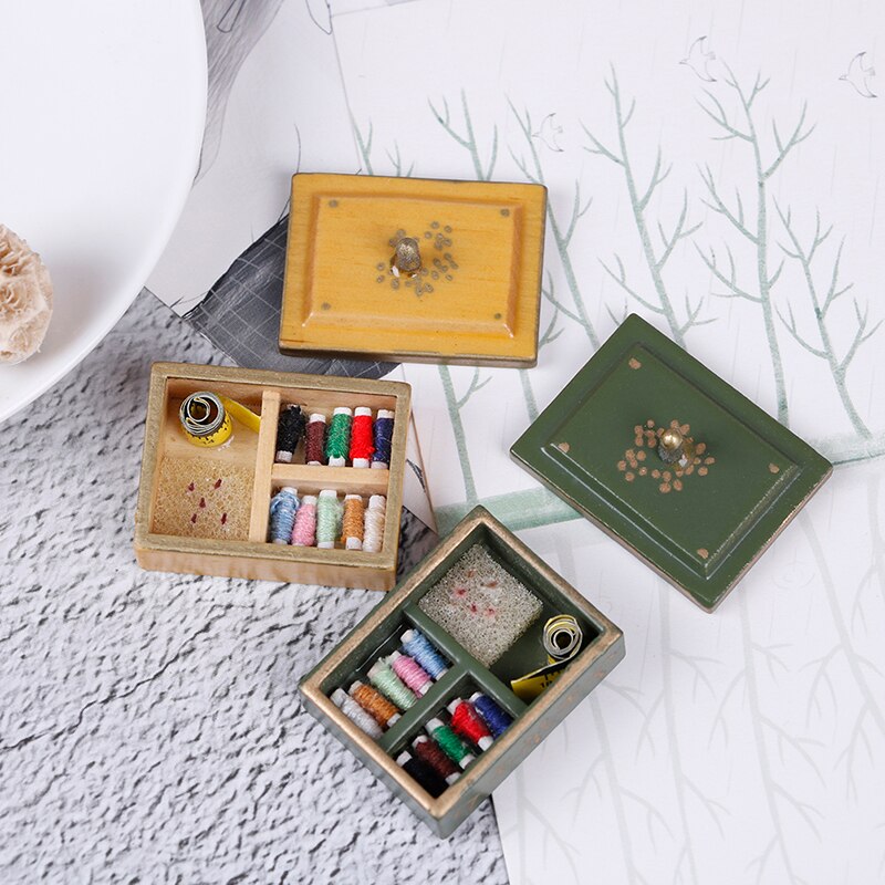 Best 1:12 Miniature Vintage Sewing Box with Lid Winered Dollhouse Decoration Accessories