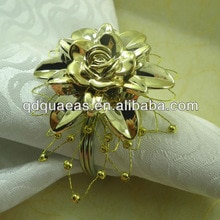 Goud bloem servet ringqn13080603, bruiloft servet houder