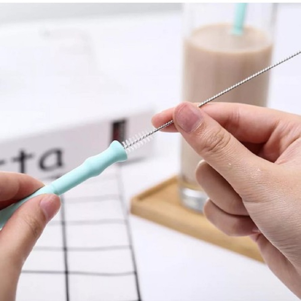 Cannuccia pieghevole pieghevole in silicone cannuccia riutilizzabile con custodia per il trasporto e spazzola per la pulizia per bevande da viaggio per l'casa ufficio