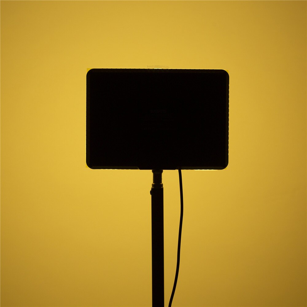 Dimmbare led-videoleuchte mit 5600k usb-anschlüssen, verstellbarem stativ und farbfiltern für tisch- und flachwinkelaufnahmen