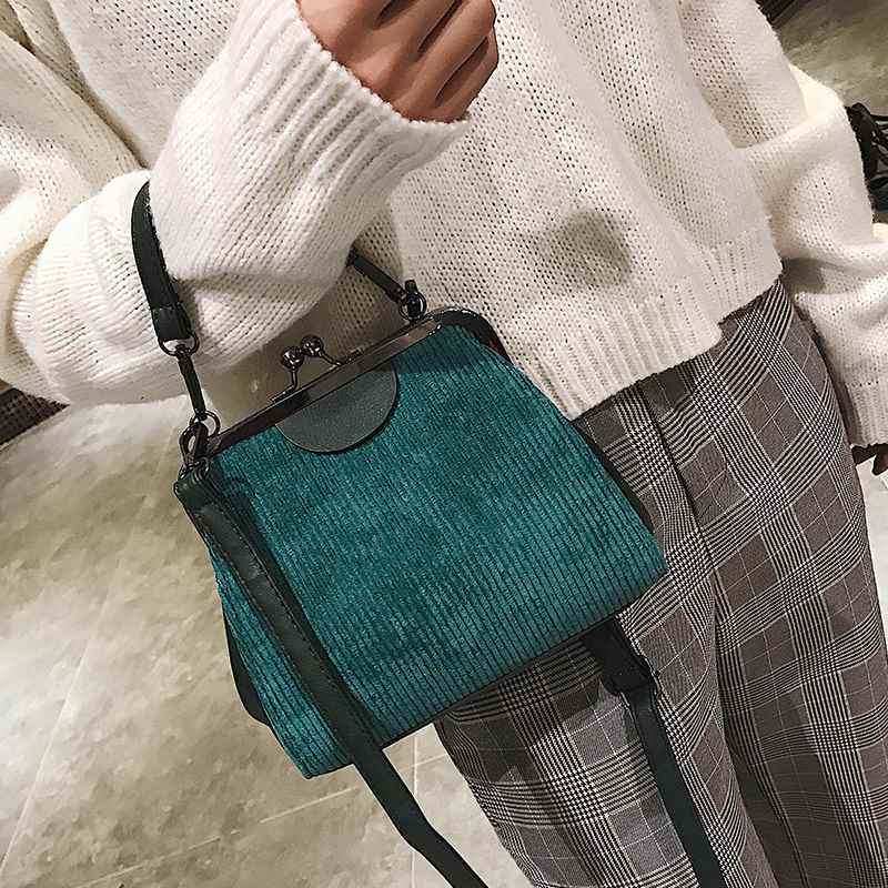 Velour Clip Vintage Shell Women Handbags Shoulder Bags Luxury Female Crossbody Bag Lady Small Purses Autumn Winter