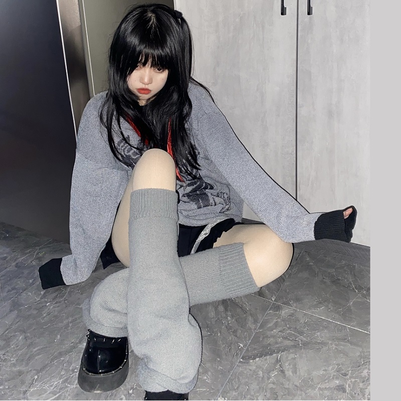 Harajuku Cute Flared Knitted Leg Warmers Japanese Girls Kawaii White Winter Loose Foot Cover Knee High Lolita Leg Warmer Socks: Gray