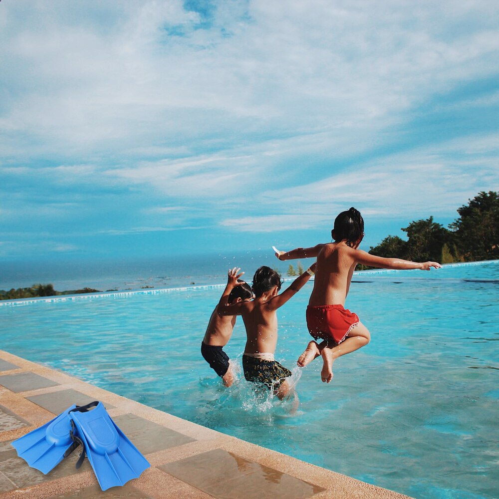 Kids Adjustable Flippers Fins Swimming Diving Learning Tools (Green)