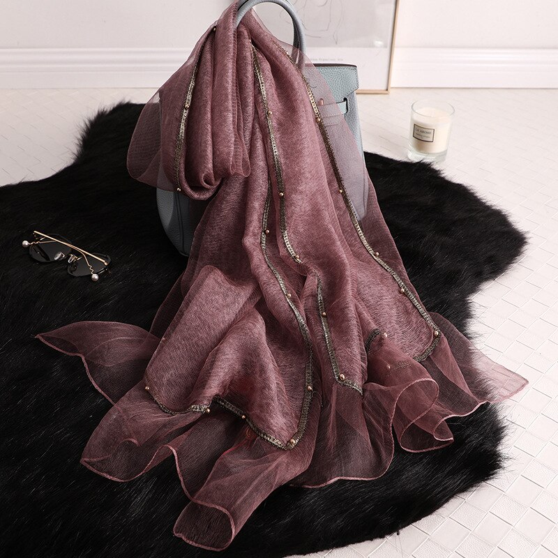 Heltäckande pärlor kvinnor siden halsdukar broderi mjuk ull halsduk lady pashmina sjal bandana foulard: Lila
