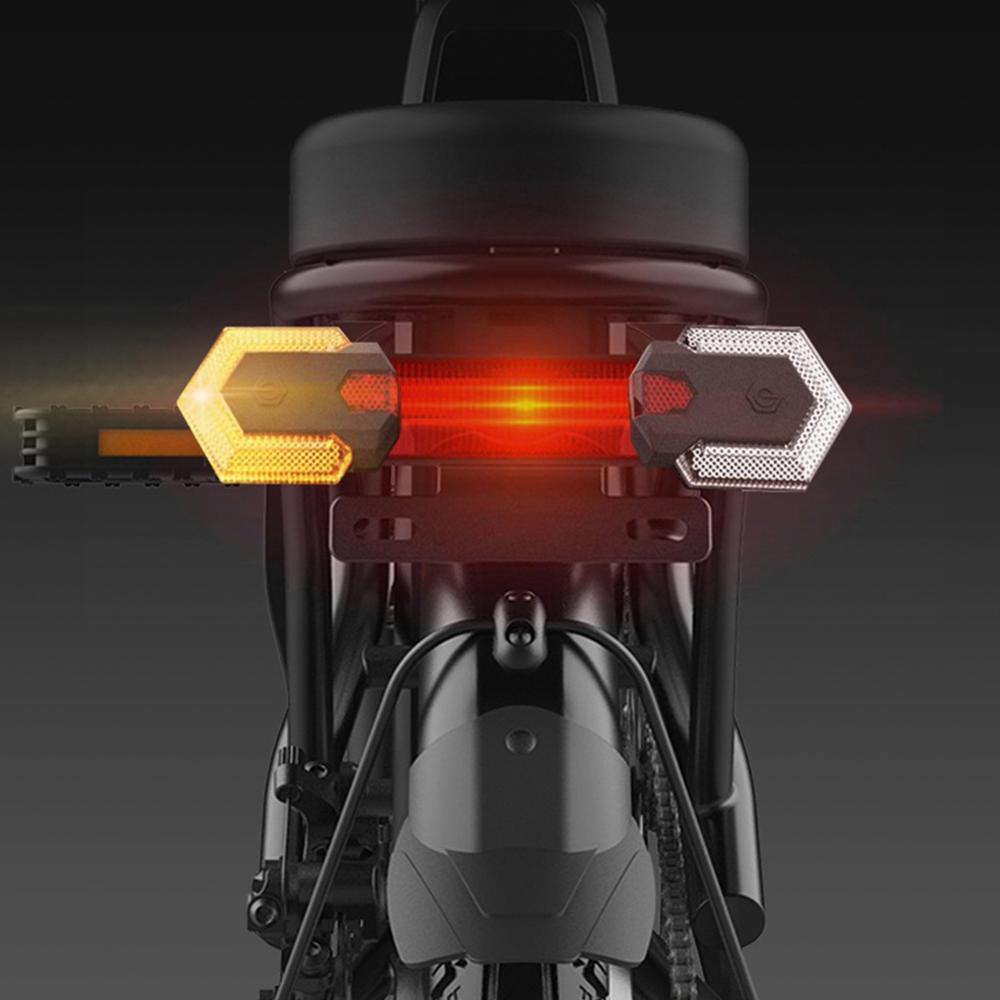 Draadloze Afstandsbediening Fiets Led Light Usb Oplaadbare Fiets Richtingaanwijzer Fiets Achterlicht Fiets Accessoires: red