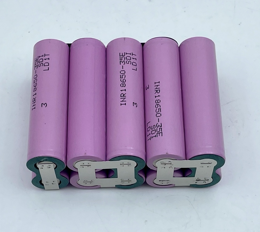 2S1P-6S2P 18650 35E 3500mAh 7000mAh 7.4V 12.6V 14.8V 18V 25.2V 29.6V pour Batteries de tournevis soudure 18650 batterie