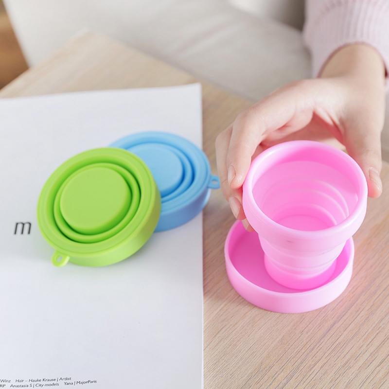 Vasos plegables de silicona retráctiles para niños, portátil de taza de agua Color caramelo, suministros de viaje al aire libre, 1 ud.