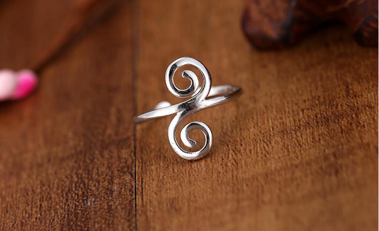 Personality Bohemian Silver Color Fancy Finger Rings For Girls Antique Ring Luxury Women Wedding Engagement Jewelry