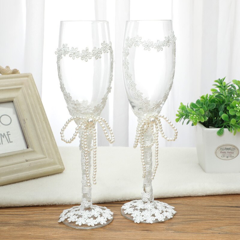 4Piece Wedding Supplies Cake Knife Toasting Flutes and Pie Cake Server Set Marrying Birthday Party Show Tool Bride And Groom Gif