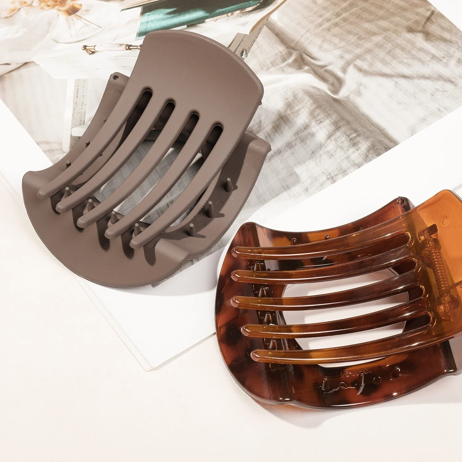 Pinzas para el pelo antideslizantes para mujer, horquillas de garra de pato en forma de arco Vintage, accesorios para el cabello de PC, grandes y pequeños, nuevos
