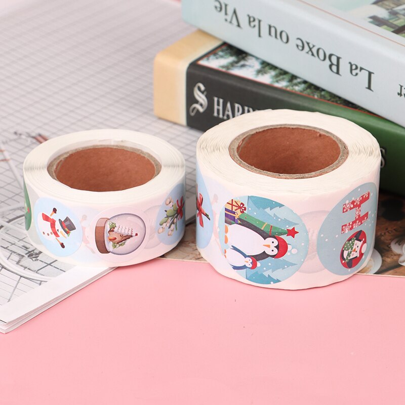 500Pcs Sticker/roll Merry Christmas Happy Holidays Stickers Cards Package Seal Labels