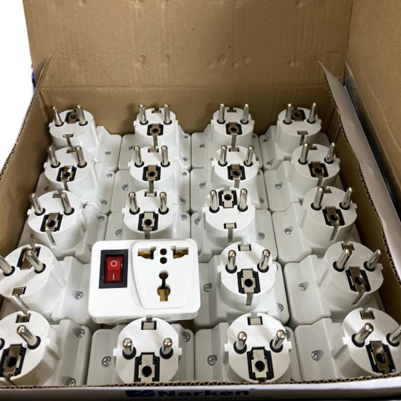 Universal Electric Plug With On/Off Switch International Travel Charger Power Socket Adapter EU