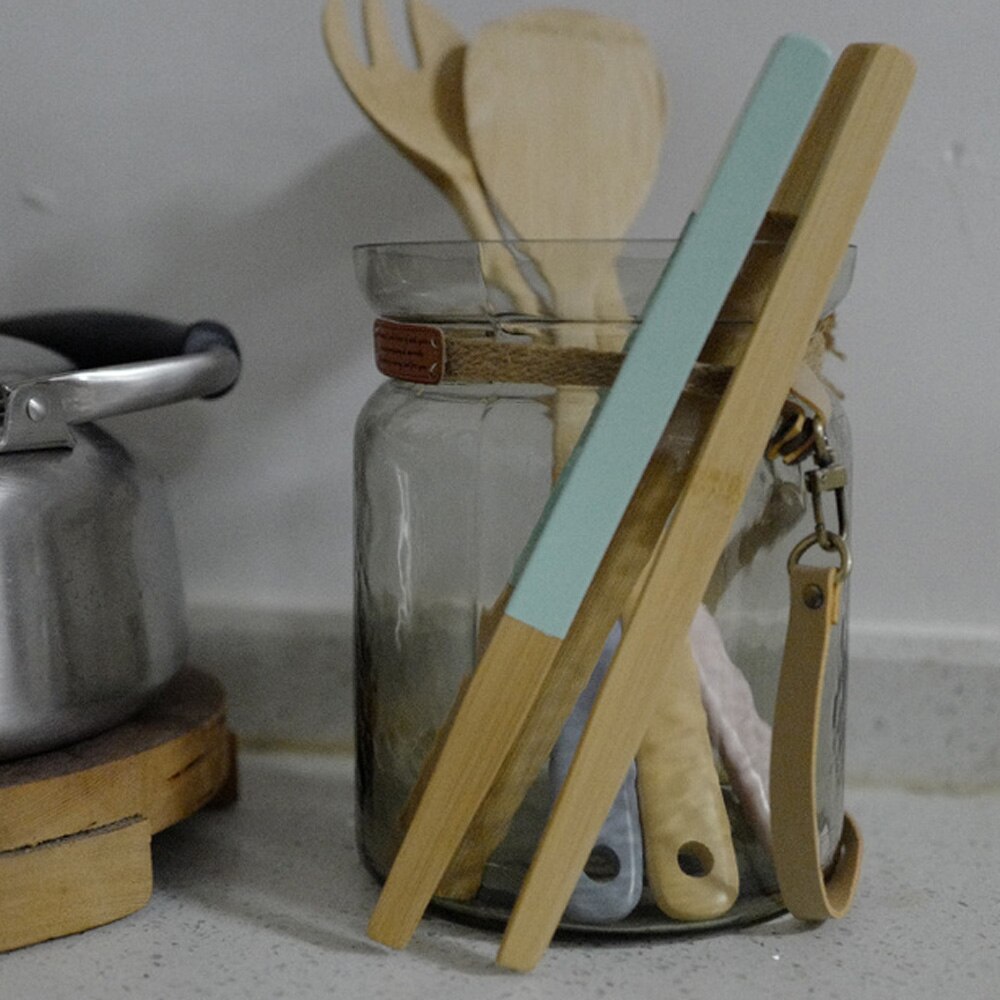 2pcs Wooden Food Toast Tongs Natural Wooden Toaster Clip Kitchen Tongs Bread Dessert Pastry Clip Kitchen Utensil Tool