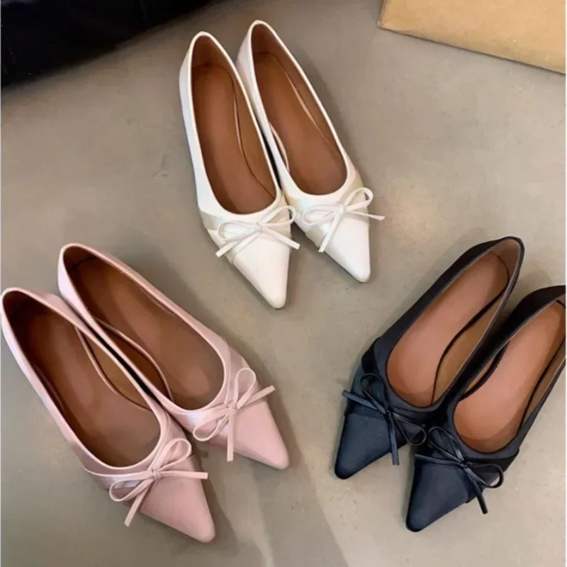 Ballerina Satijn Platte damesschoenen Comfort Antislip Puntschoen Dames Loafers Flats Elegante strik Enkele damesschoenen