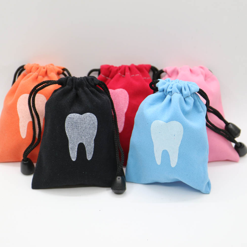 10pcs Dental clinic Deciduous teeth storage bag baby primary teeth case milk teeth bag The tooth fairy bag size 7*9cm