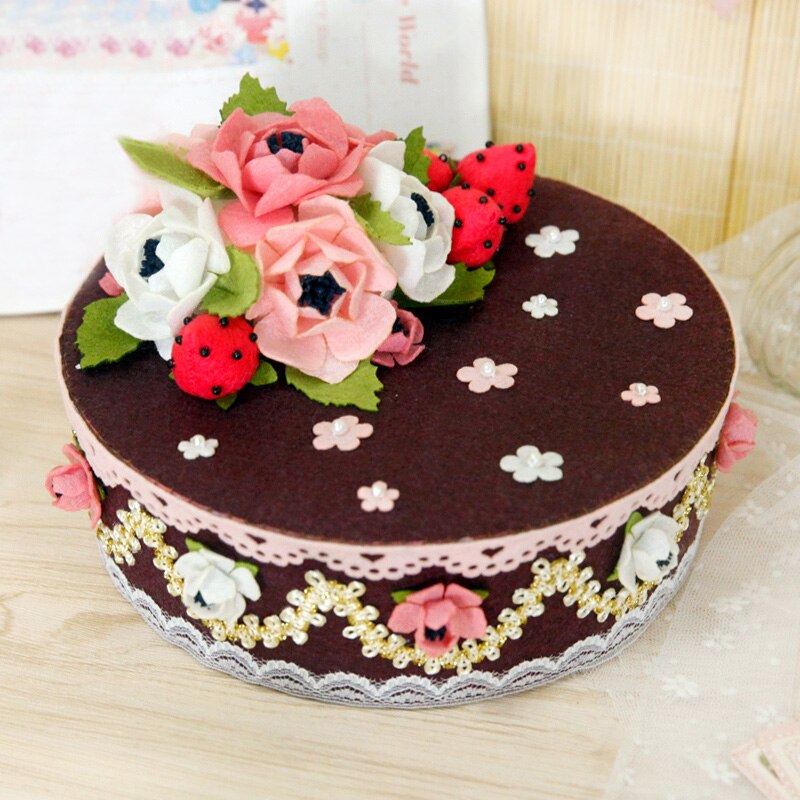 Felt Handmade Birthday Cake Storage Box For Kid and Girlfriend Special DIY Cute Cake Collection Box Craft Kits for Children: STYLE 6