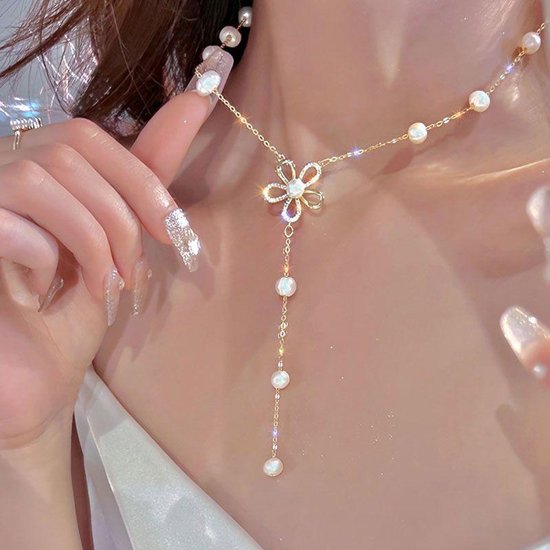 2023 Four Pearl Choker Necklaces Girl Summer Luxury Baroque Pearl Pendant Clavicle Chain For Women Jewelry: SILVER PLATED