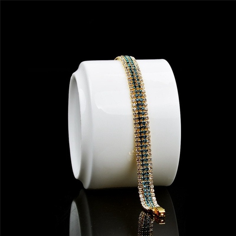 Frauen Römischen Stil Grün Weiß Strass Armband Elegante Charme Shinning Armreif für Mädchen Partei Engagement Schmuck