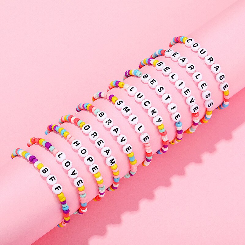 Nette knapp Perlen Armbinde für Baby Mädchen Mehrfarben Worte Perlen Armbinde Süssigkeit Farbe Süße freundlicher Armbinde freundlicher