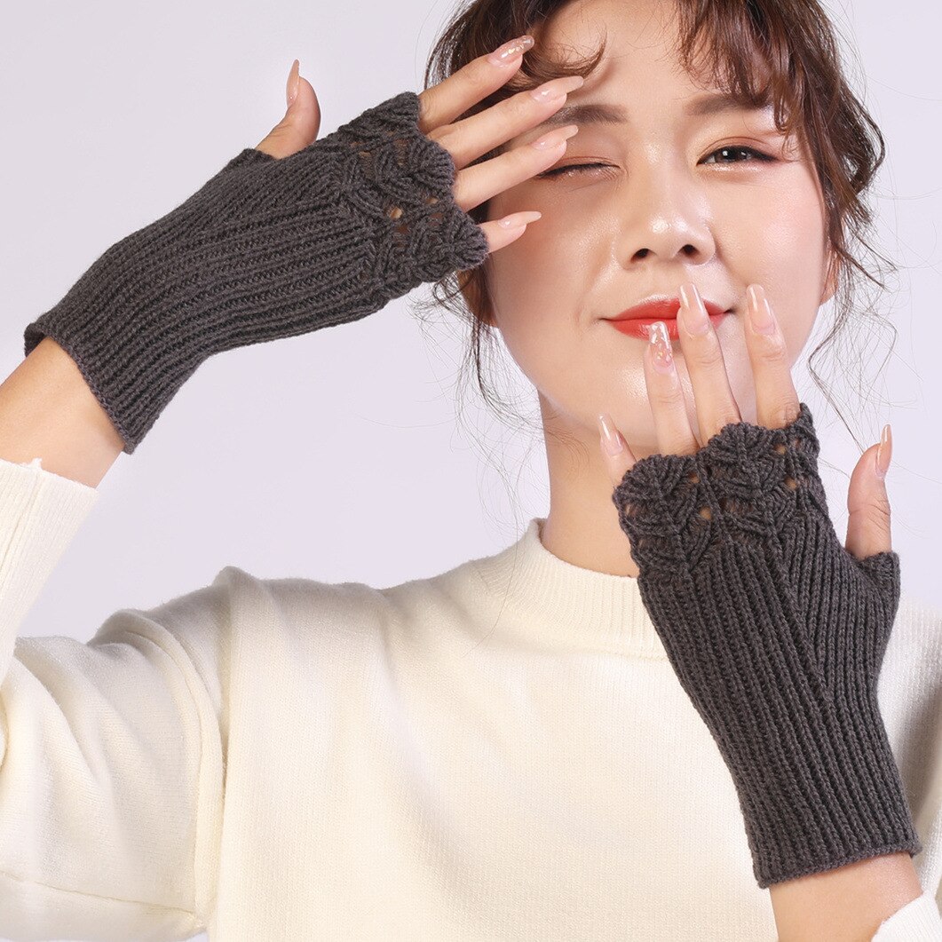 Korean Wool Gloves Autumn Winter Female Student Versatile Knitted Warm Half Finger Open Finger Gloves: Dark Grey