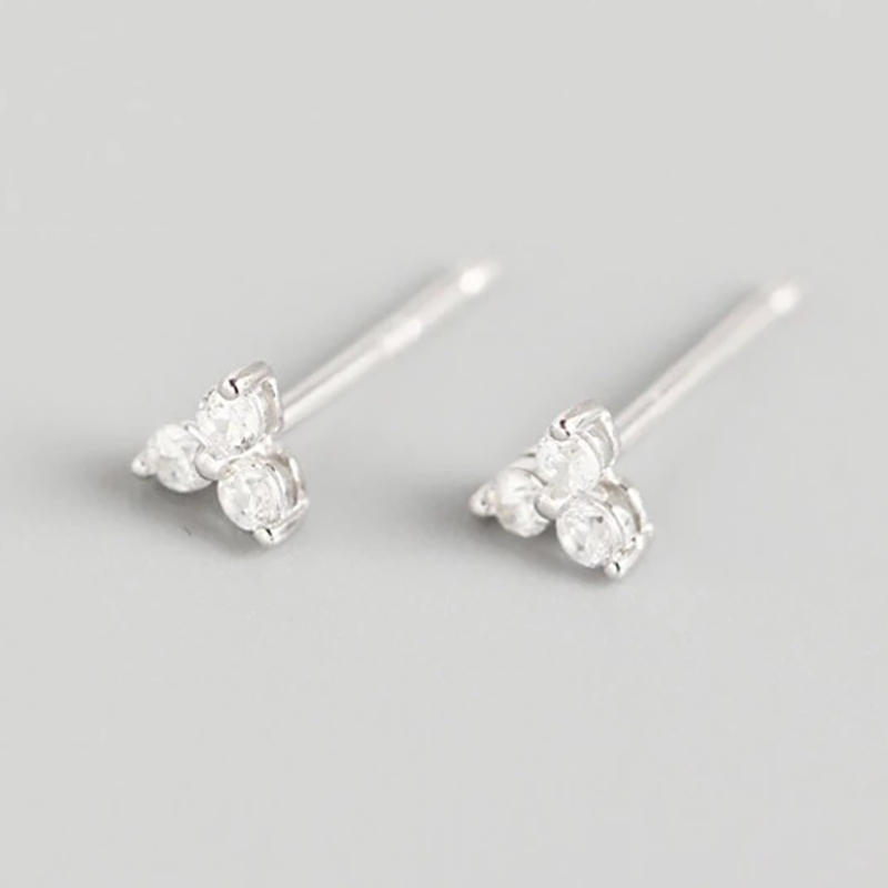 Nuevos pendientes de aro minimalistas de circonia cúbica de Color dorado de acero inoxidable para mujer, pendiente de cartílago redondo pequeño, joyería para Piercing: PLATEADO