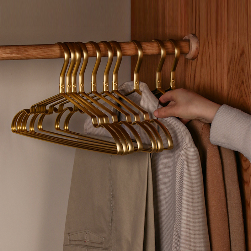 10Pcs Matte Gold Hanger Kleren Paard Aluminiumlegering Droogrek Anti-Slip Jurk Handdoek Hangers Kledingkast Space Saver organizer