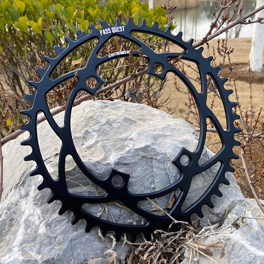 Passquest 110 bcd vierklauw is geschikt voor sram apex enkelvoudige schijfketting, stabiele kettingstabilisator, positieve en negatieve tanden.