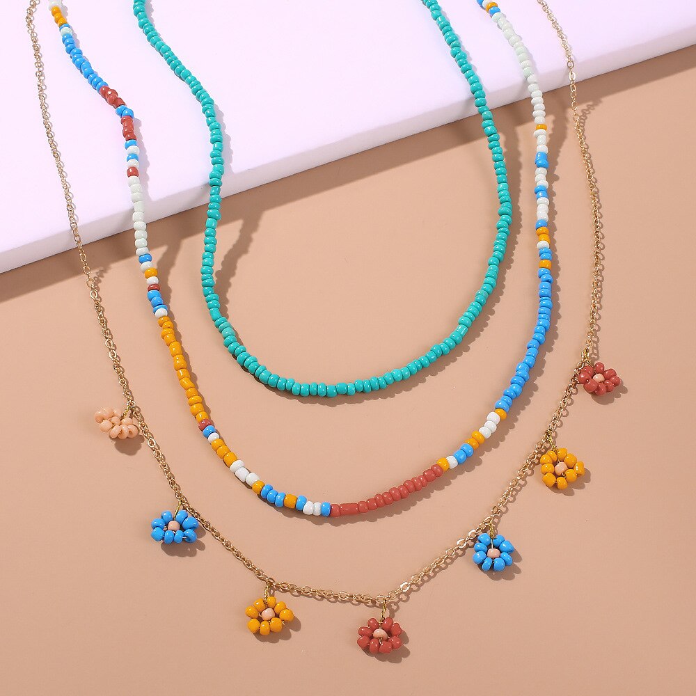 HangZhi 2020 Nuovo 3 pz/impostato Della Boemia A più Strati Etnico Fiori Colorati in Resina Collane di Perline Dichiarazione Delle Donne di Vacanza Gioielli