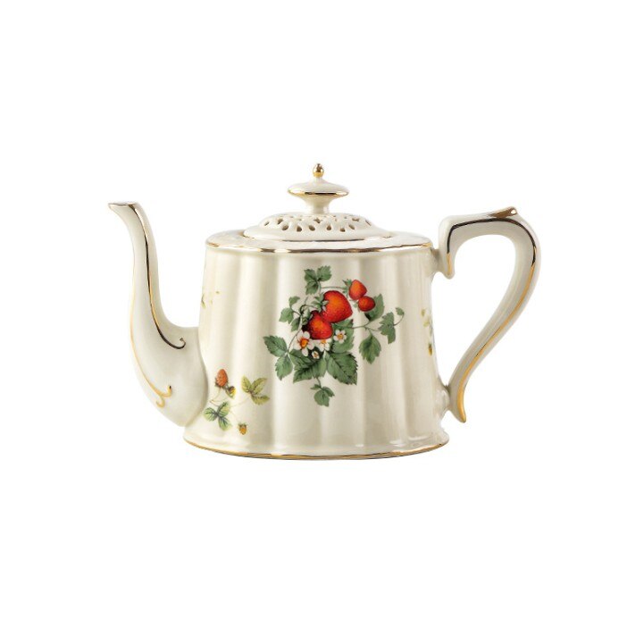 French Ceramic Coffee Cup Sets Saucers Teapot Palace Flower Tea Cups Hand Drawn Rose Butterfly Porcelain Coffee Mugs Drinkware: Strawberry pot