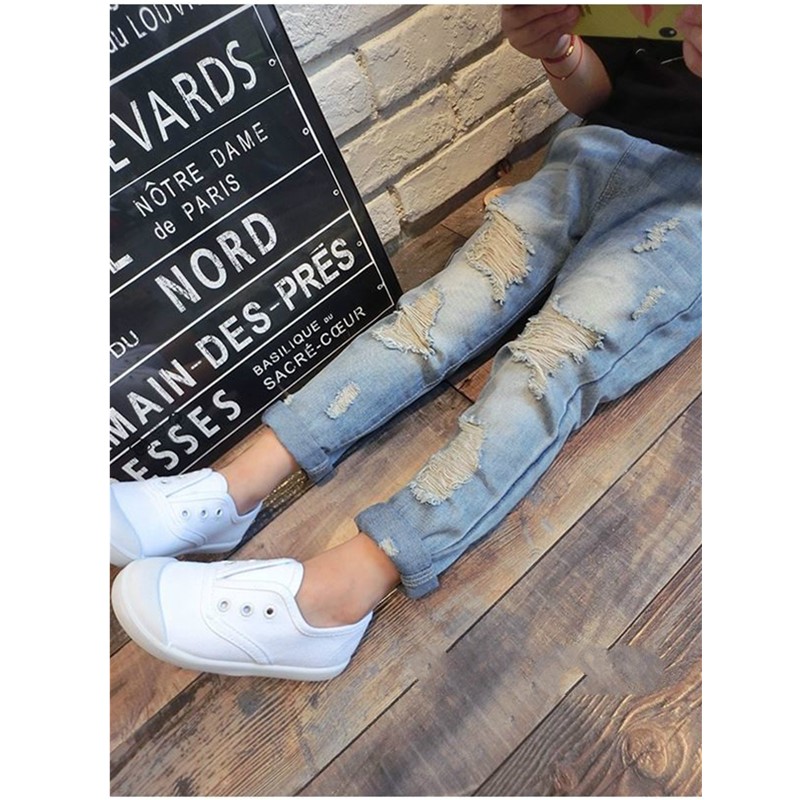 Gebroken gat jeans kinderbroek babyjongensbroek zomerjeans voor meisjes baby casual losse gescheurde jeans kinderbroek voor baby
