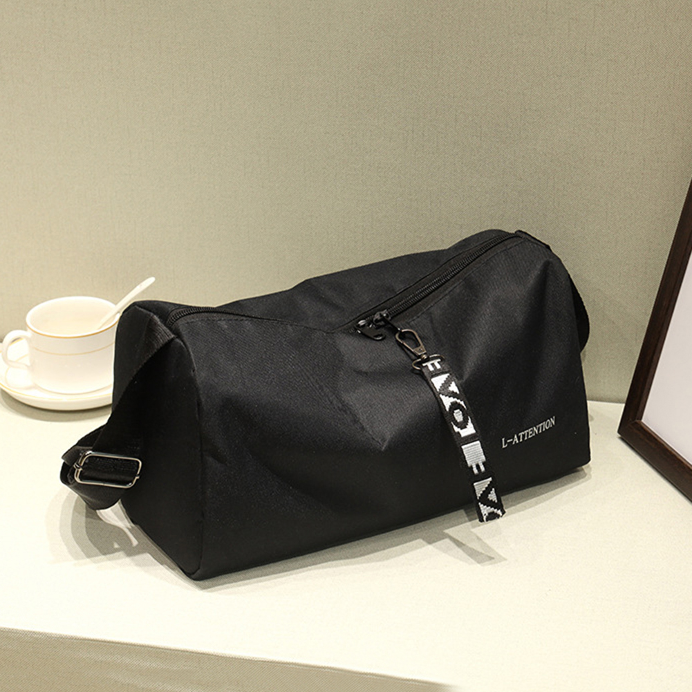 Portable Outdoor Fitness Gym Bags Multifunction Fitness Travel Handbag 600D Nylon Adjustable Strap for Weekend Training