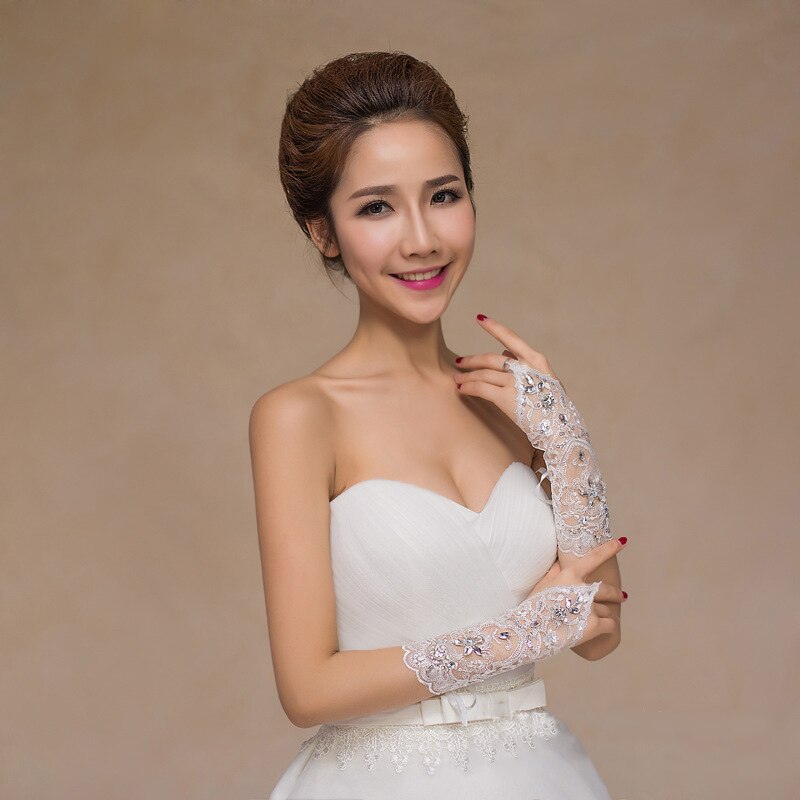 Guantes de boda blancos para novia, guantes cortos sin dedos, accesorios de boda con cuentas de encaje, de fábrica
