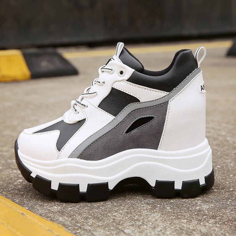 Våren skjult hæl dame joggesko høy plattform fritidssko blonder -up 8cm kvinner pustende kilesko zapatos mujer: Grå / 8.5