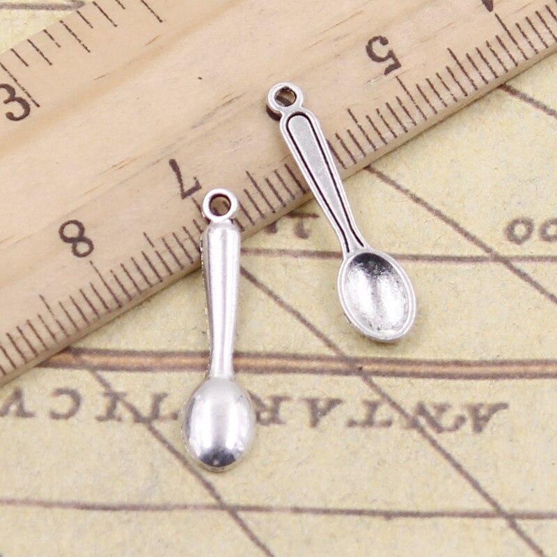 30 pz Charms cucina cucchiaio da cucina 24x6mm bronzo tibetano argento pendenti di colore gioielli antichi che fanno mestiere fatto a mano fai da te: Argento antico placcato