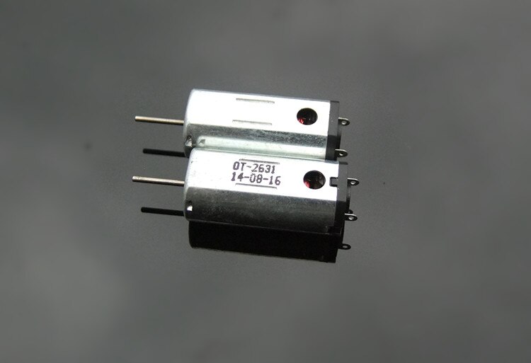 K820 N50 Ferromagnetisme Micro DC3.7-5V motor Hi-speed Grote Koppel met Warmteafgifte Gat DIY Onderdelen Rusland