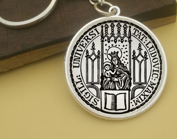 Europese Brittannië Engels Hoger University Wereldberoemde Universiteiten College Sleutelhanger Badge Souvenir Classic Wereld: Munich University