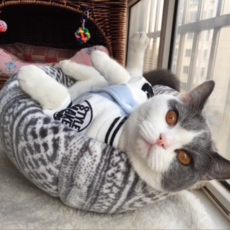 Cat Beds Spherical Cat House with Round Opening, Your Cat Will Love It! Cat Playhouse Round Beds