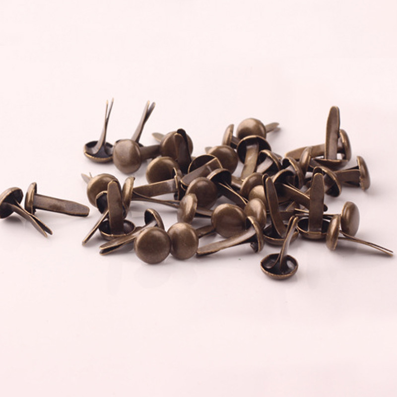 100Pcs Mixed Color 5mm Metal Round Brads Scrapbook Brads Paper Craft Decoration Embellishment Fastener DIY Metal Brads Crafts: 5 as photo