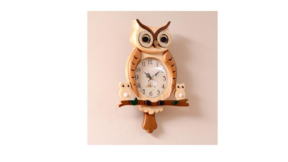 Cartoon owl wall clock